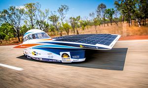 Nuon solar team car
